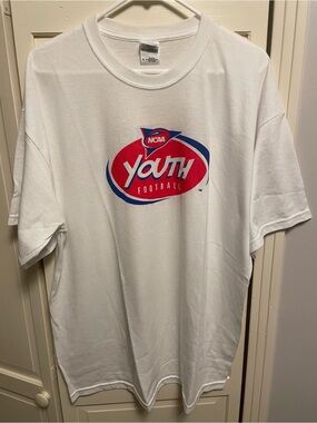 NCAA Youth Football Beef O’Bradys Bowl T- Shirt XL T-Shirt